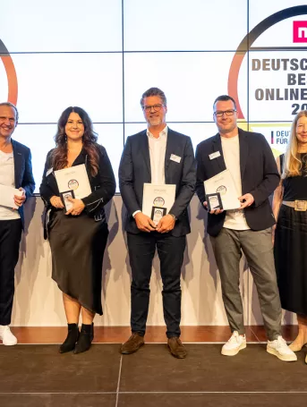 Preisverleihung Deutschlands beste Online-Shops (Mitte: Timo Emmert)